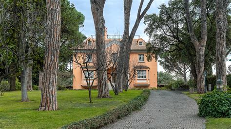 villa gucci in vendita|In vendita la villa della famiglia Gucci a Roma: quanto costa la .